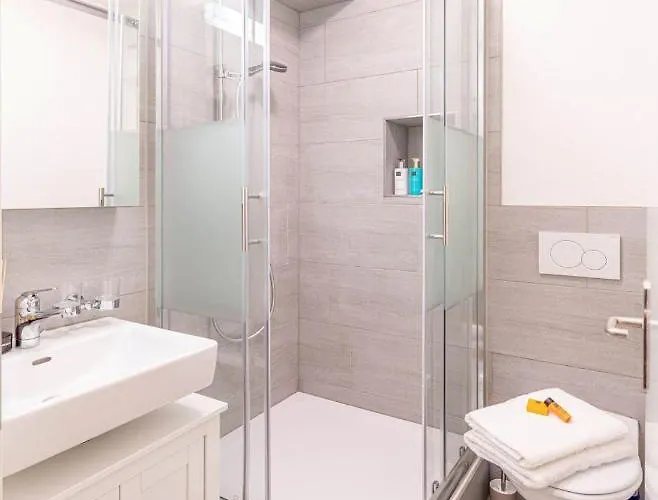 アパート One Bedroom In Trendy West *