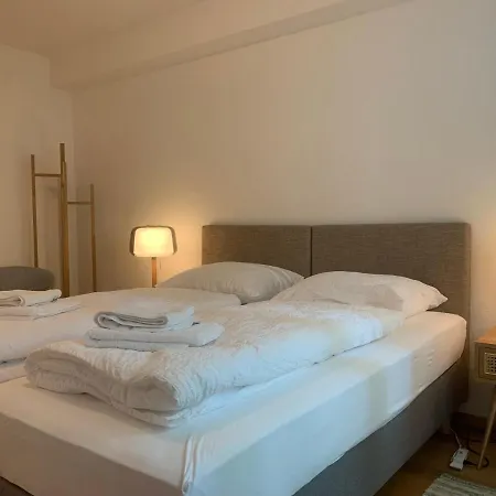 One Bedroom In Trendy West