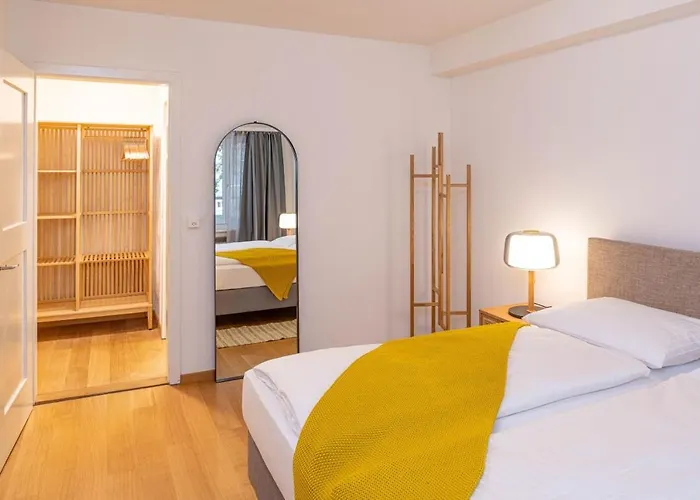 One Bedroom In Trendy West Zürich